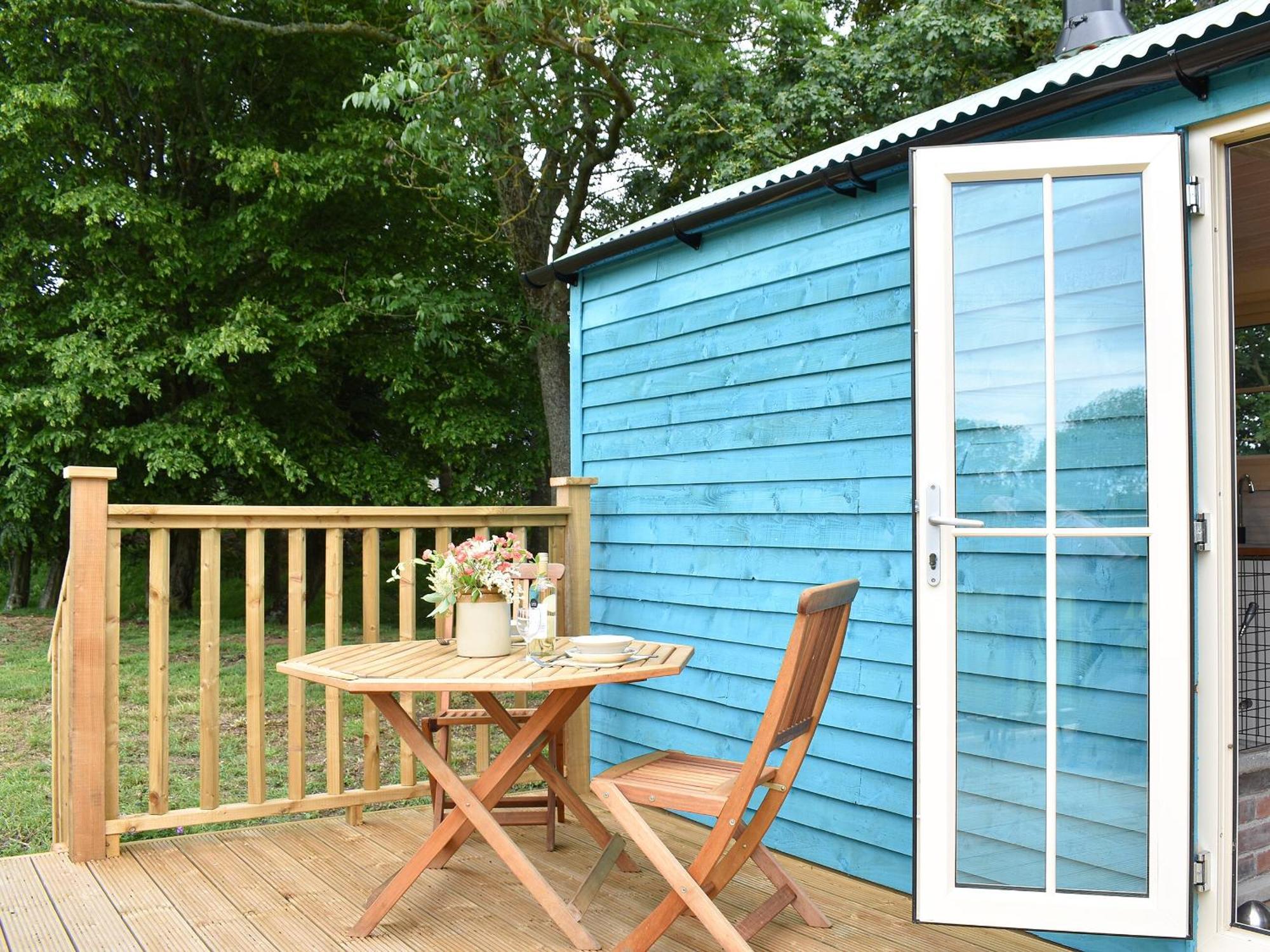 The Shepherds Hut Herstmonceux Экстерьер фото